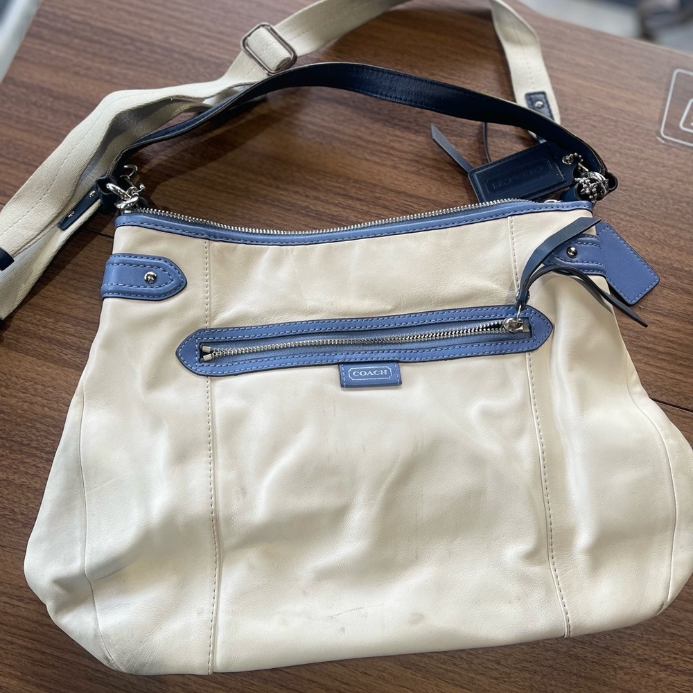 Coach Shoulder Bag